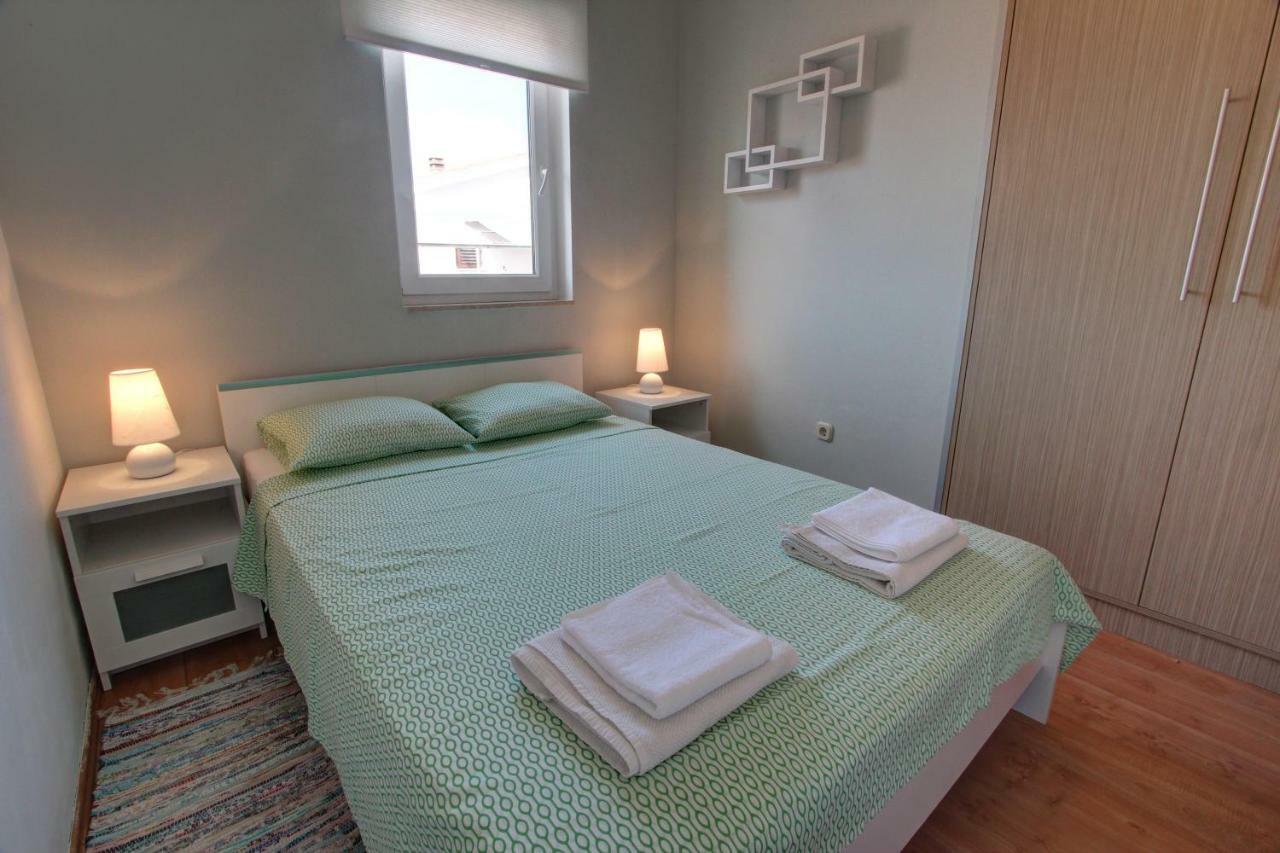 Apartman Pula Exteriér fotografie