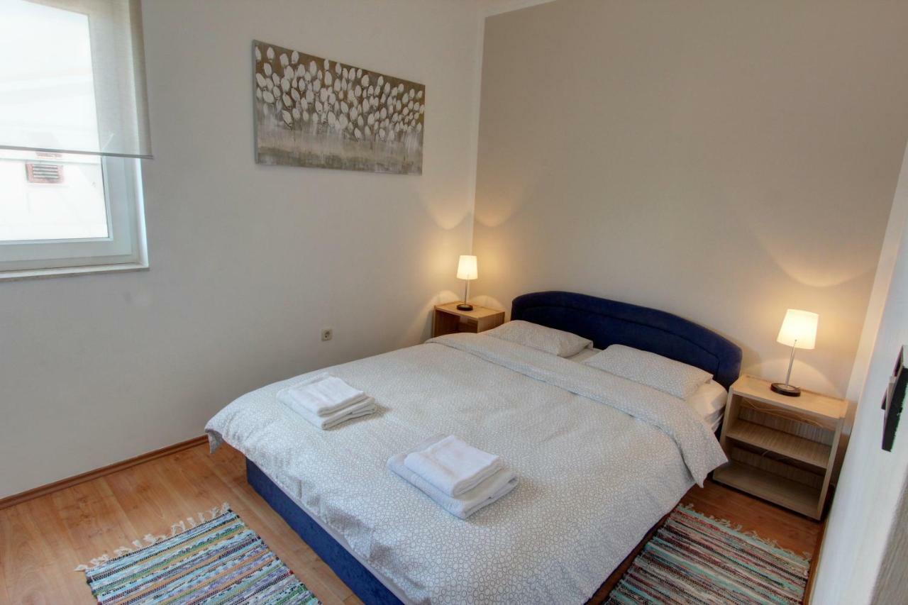 Apartman Pula Exteriér fotografie
